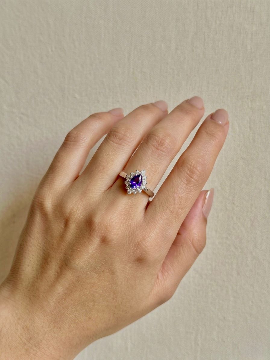 Anillo Violet Tear