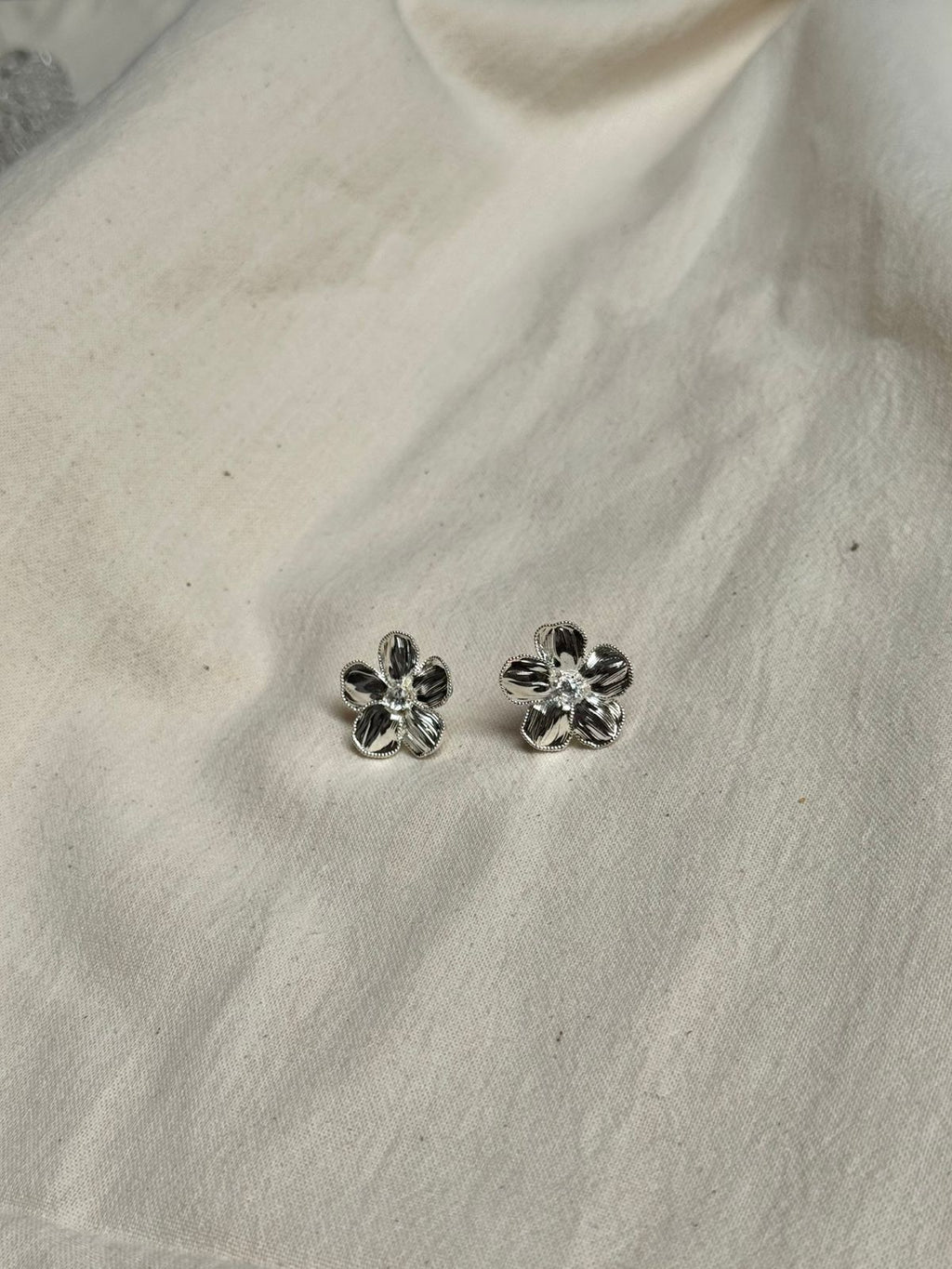 Aretes Flor Chunky