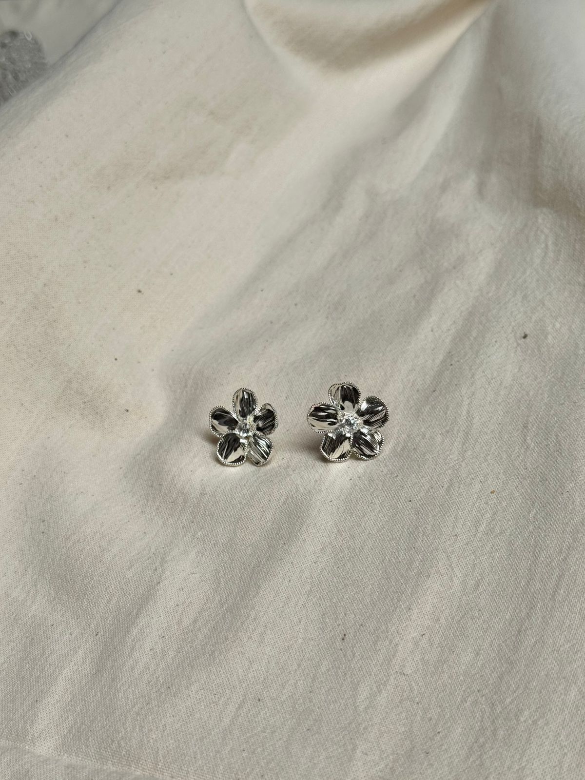 Aretes Flor Chunky