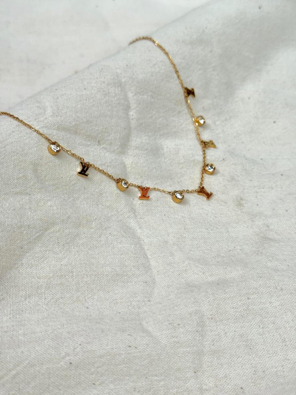 Collar LV Gold