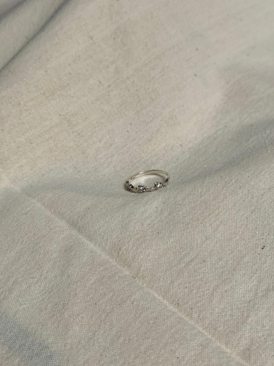 Anillo Moonwave